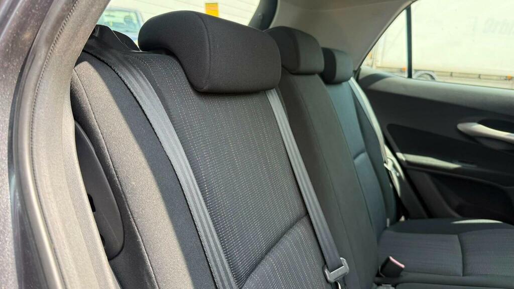 Toyota Auris 1.6 Tr Multimode Black #31