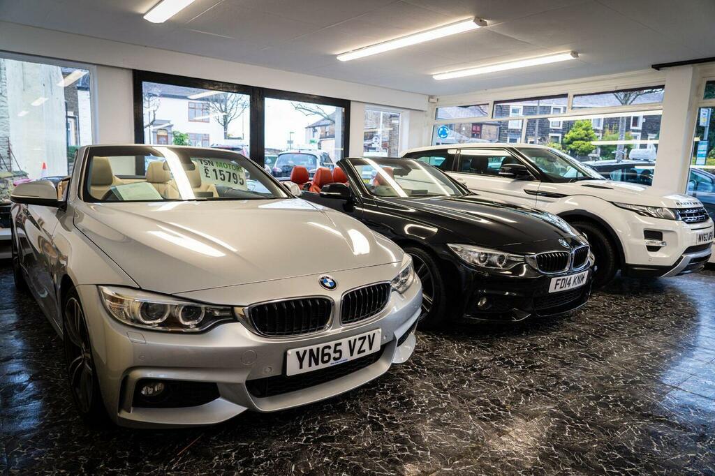 BMW 5 Series M Sport Blue #42