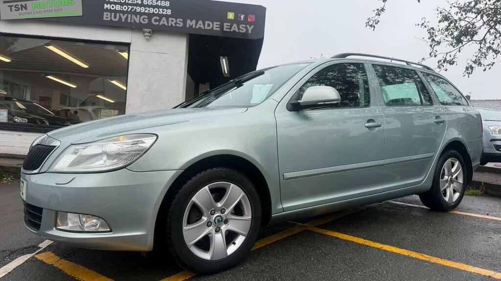 Skoda Octavia 1.6 Se Mpi Grey #12