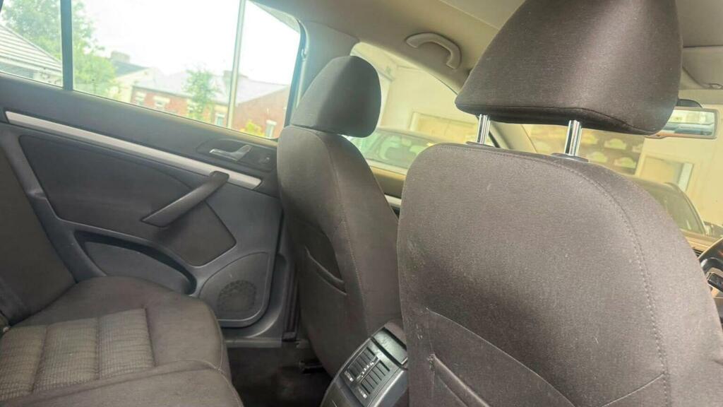 Skoda Octavia 1.6 Se Mpi Grey #40