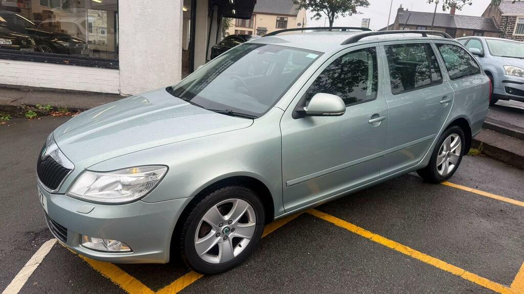 Skoda Octavia 1.8 Tsi Elegance Euro 5 Green #6