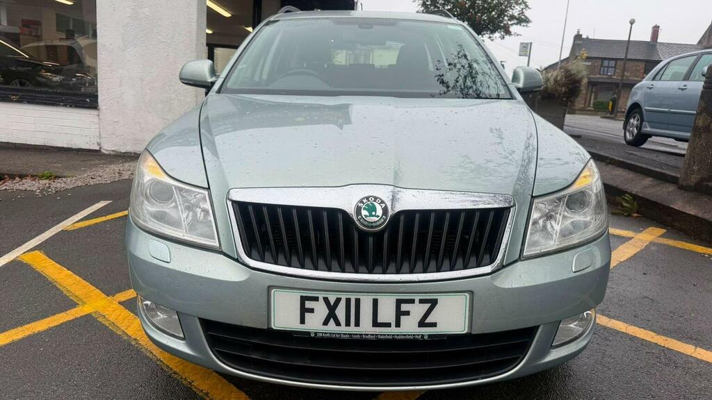 Skoda Octavia 1.6 Se Mpi Grey #8