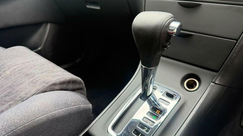 Toyota Corolla Vvti T3 Grey #30