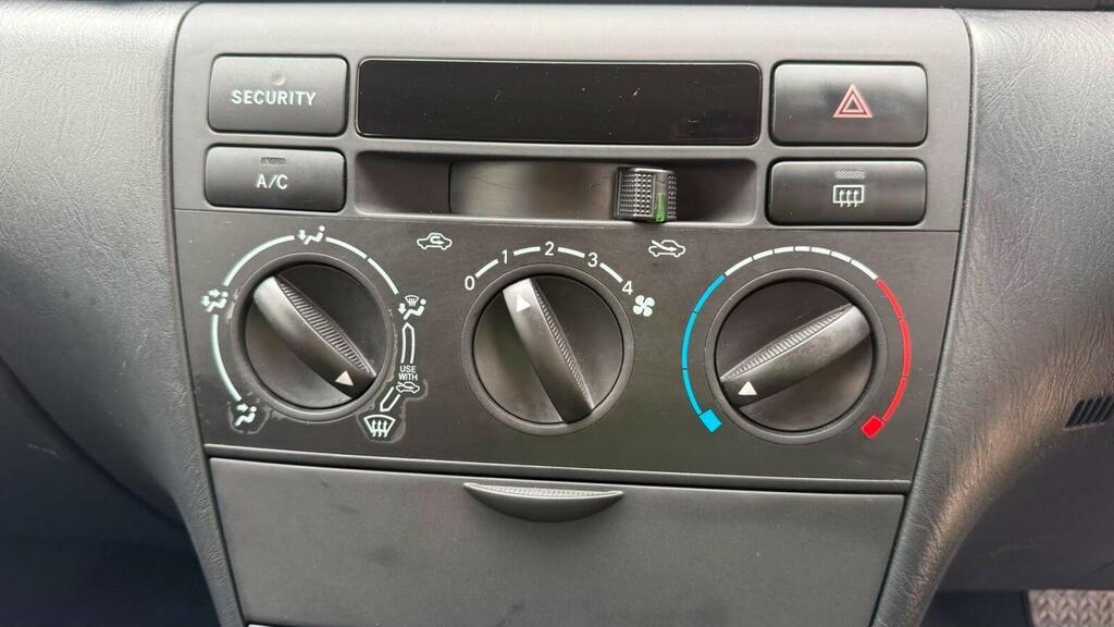 Toyota Corolla Vvti T3 Grey #32