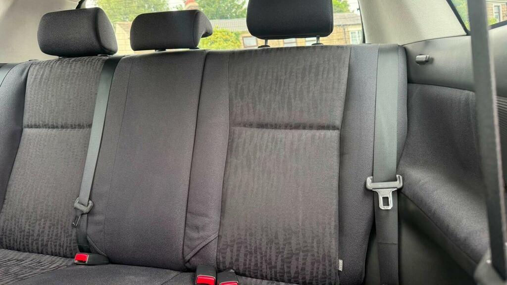 Toyota Corolla Vvti T3 Grey #40