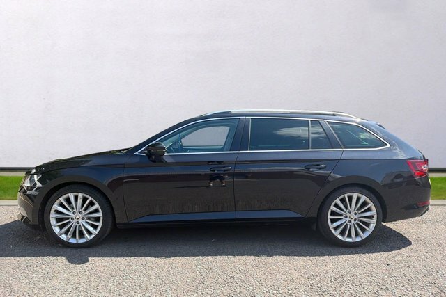 Skoda Superb Tdi Se L Executive Black #4
