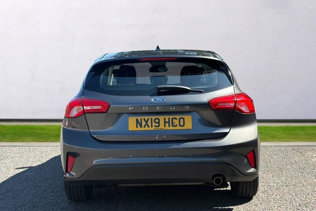 Ford Focus Ecoboost Titanium Hatchback Grey #6