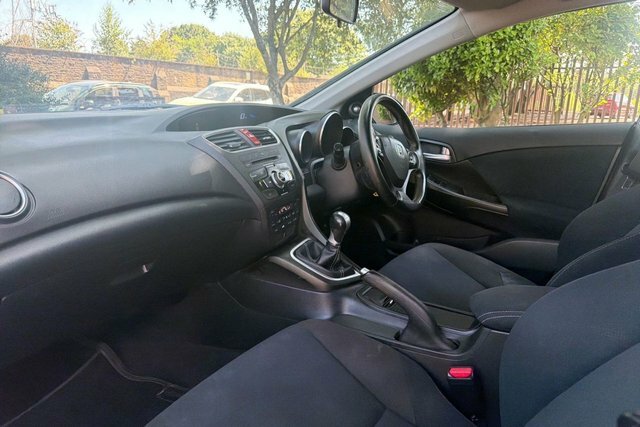Honda Civic Hatchback Blue #10