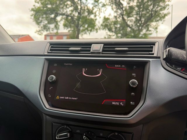 Seat Arona 1.0 Tsi Se Technology Dsg White #23