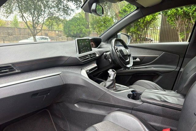 Peugeot 5008 Grey #10
