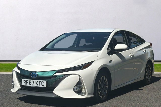 Toyota Prius Vvt 8.8Kwh Business Edition White #3