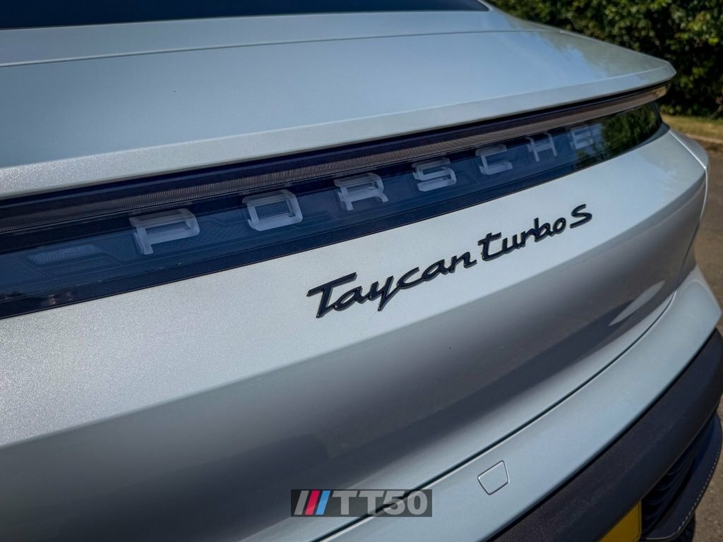 Porsche Taycan 350Kw 4 93Kwh 22Kw 5 Seat White #16