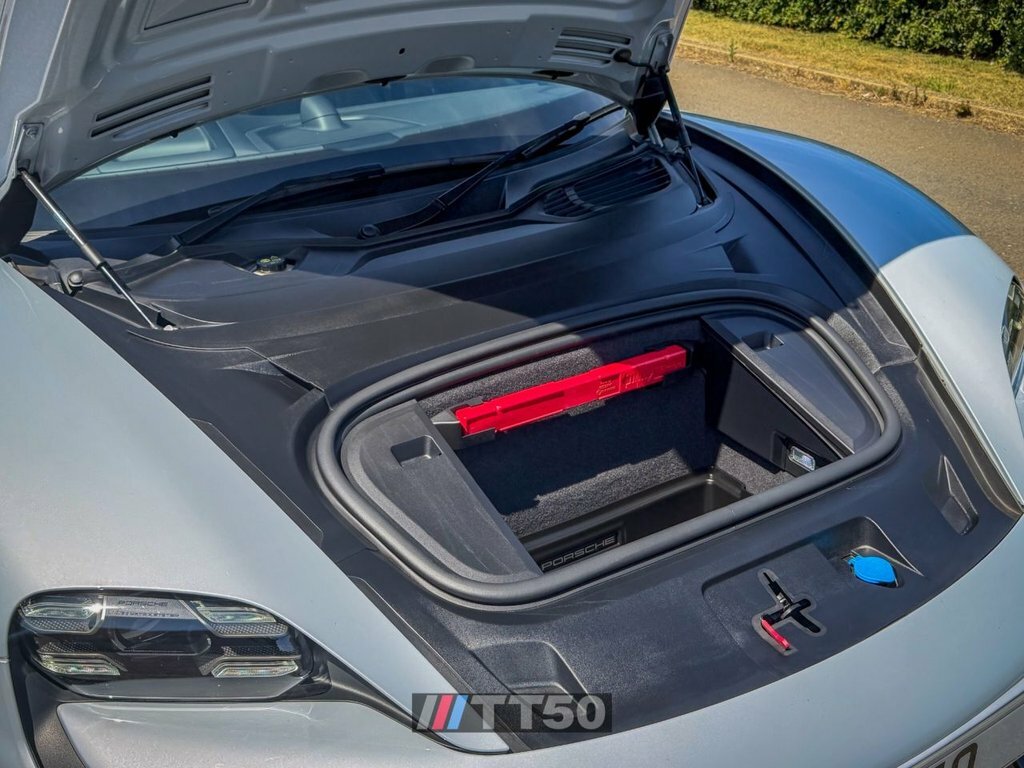 Porsche Taycan 350Kw 4 93Kwh 22Kw 5 Seat White #53