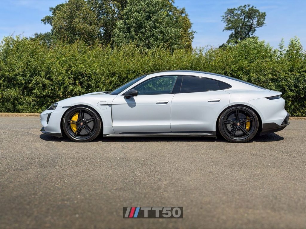 Porsche Taycan 350Kw 4 93Kwh 22Kw 5 Seat White #13