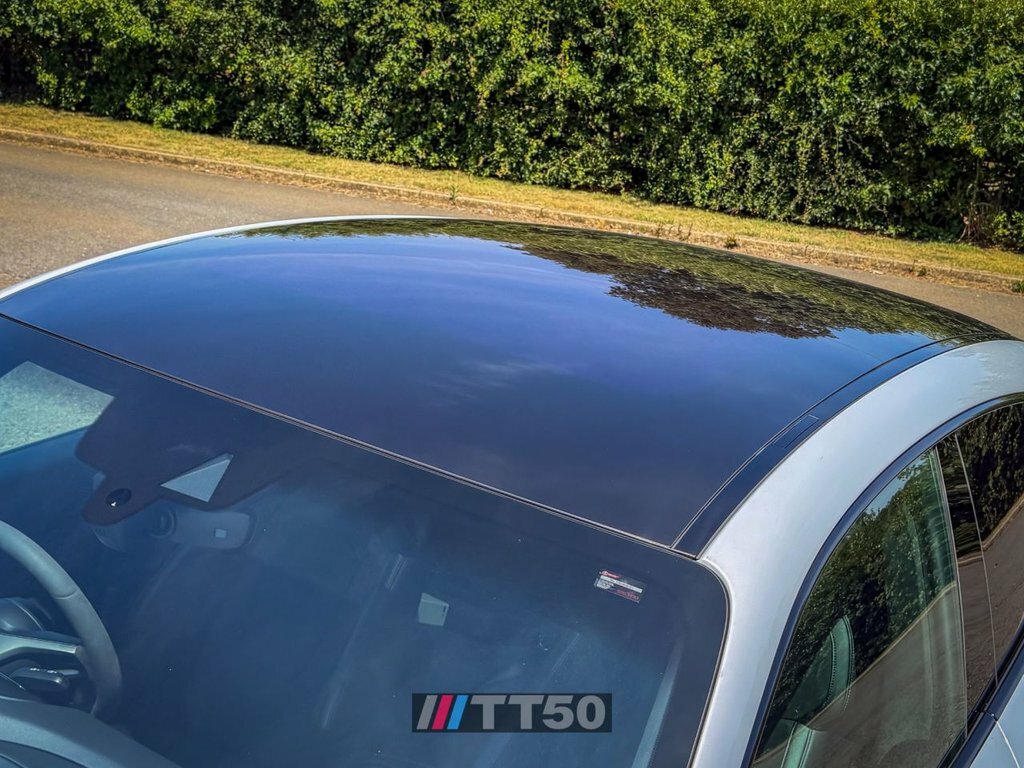 Porsche Taycan 350Kw 4 93Kwh 22Kw 5 Seat White #49