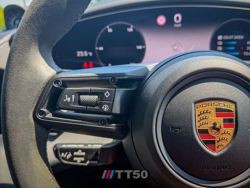Porsche Taycan 350Kw 4 93Kwh 22Kw 5 Seat White #34