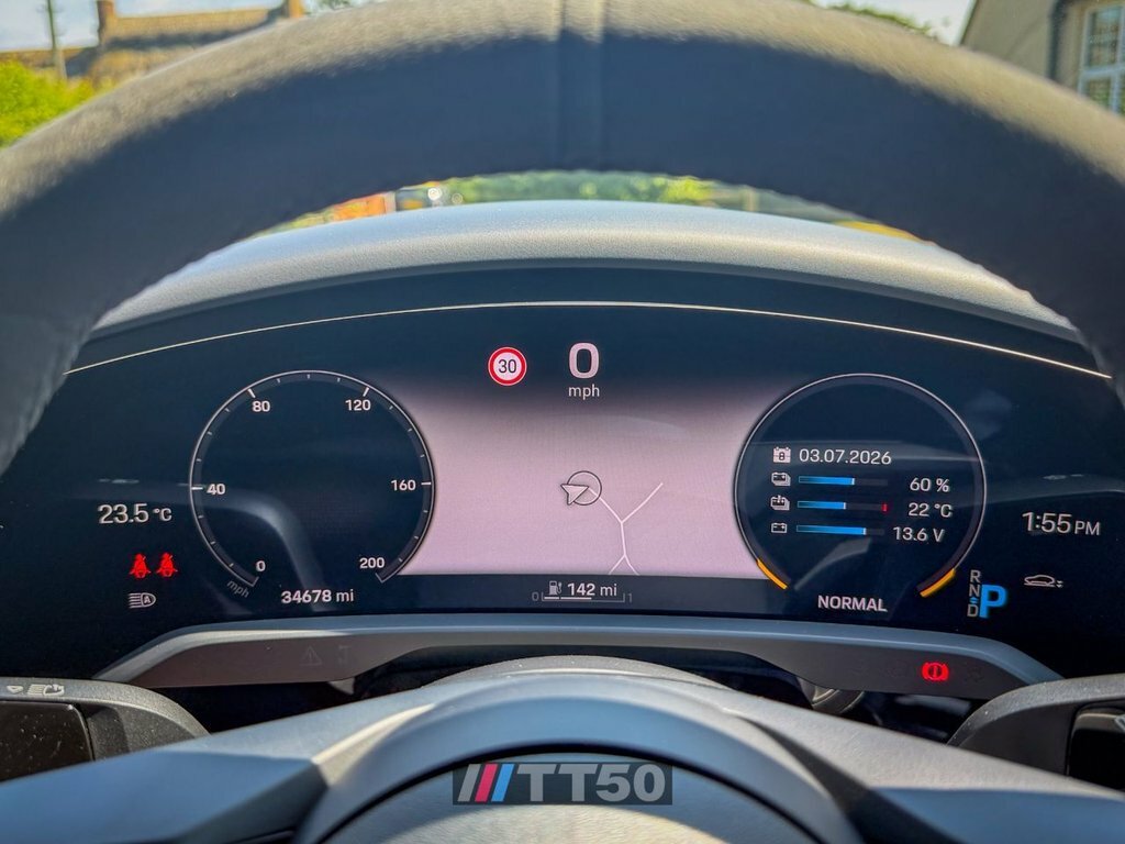 Porsche Taycan 350Kw 4 93Kwh 22Kw 5 Seat White #59