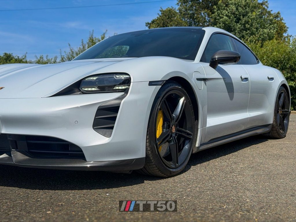 Porsche Taycan 350Kw 4 93Kwh 22Kw 5 Seat White #52