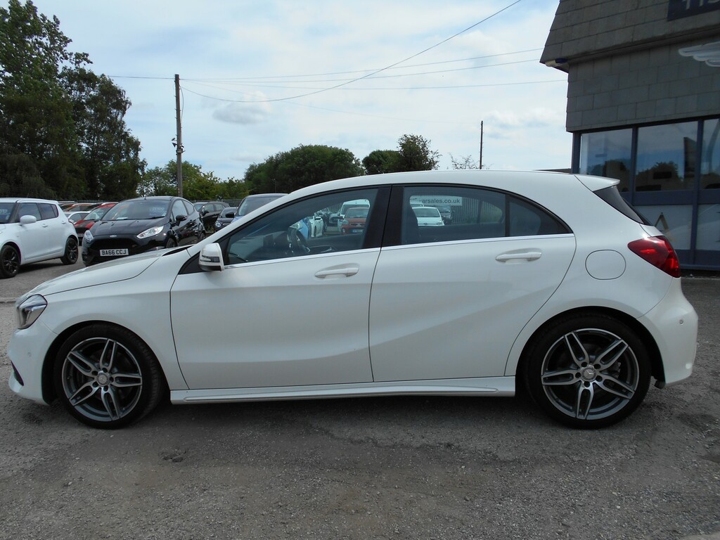 Mercedes-Benz A Class Hatchback 2.1 A220d Amg Line 201717 PK17MVL White #4