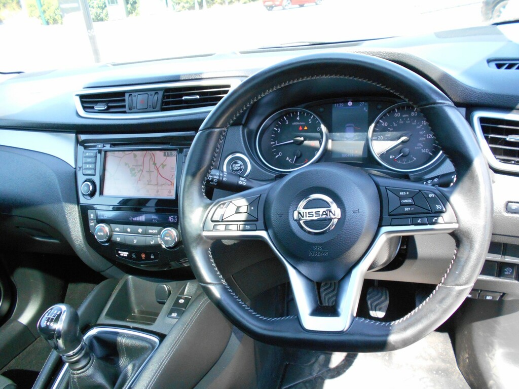 Nissan Qashqai Suv 1.3 Dig-t N-connecta 201868 Silver #5