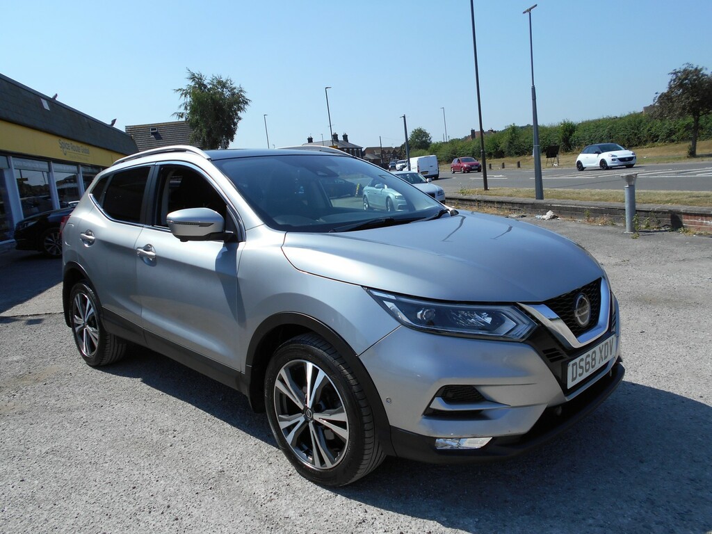 Nissan Qashqai Suv 1.3 Dig-t N-connecta 201868 Silver #2