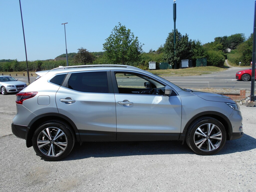 Nissan Qashqai Suv 1.3 Dig-t N-connecta 201868 Silver #4