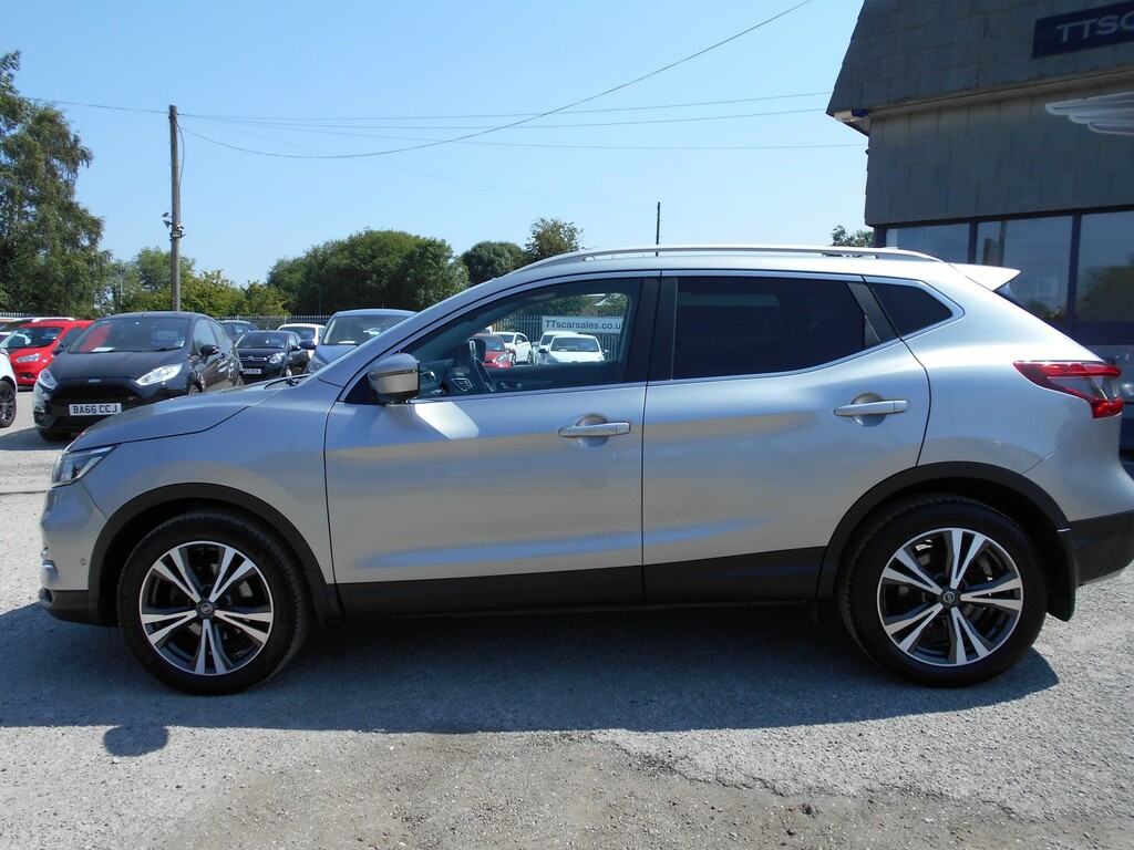 Nissan Qashqai Suv 1.3 Dig-t N-connecta 201868 Silver #3