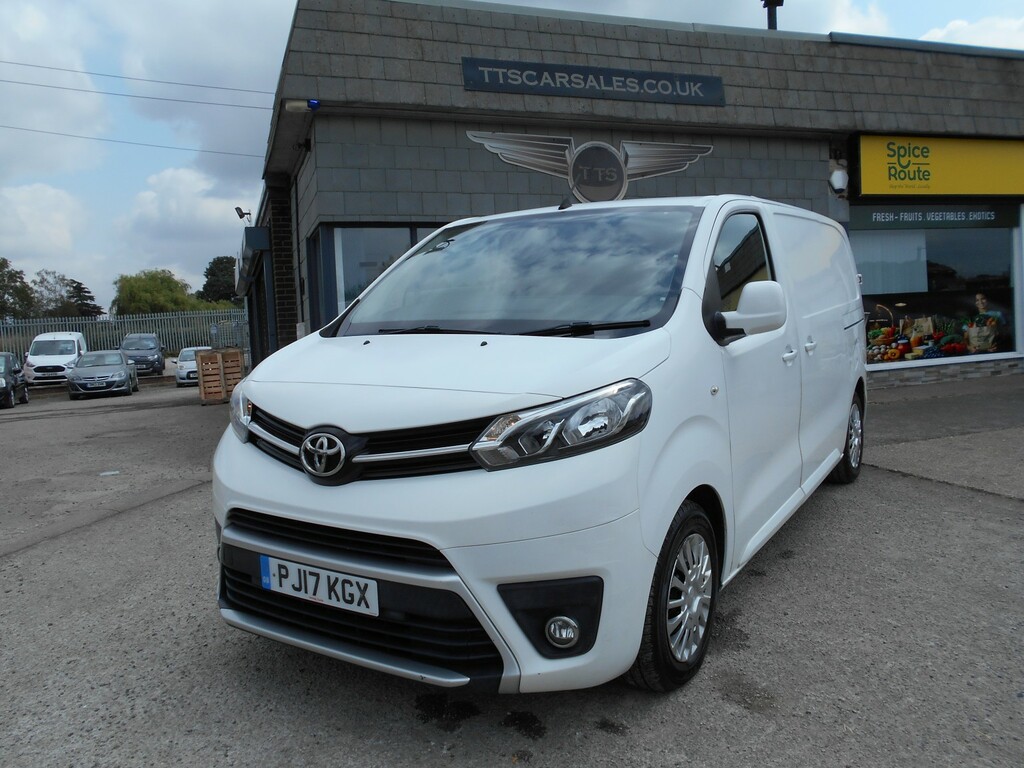 Toyota PROACE 1.6 D Comfort White