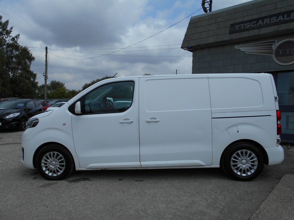Toyota PROACE Panel Van 1.6D Comfort Medium Panel Van Mwb Euro 6 White #10