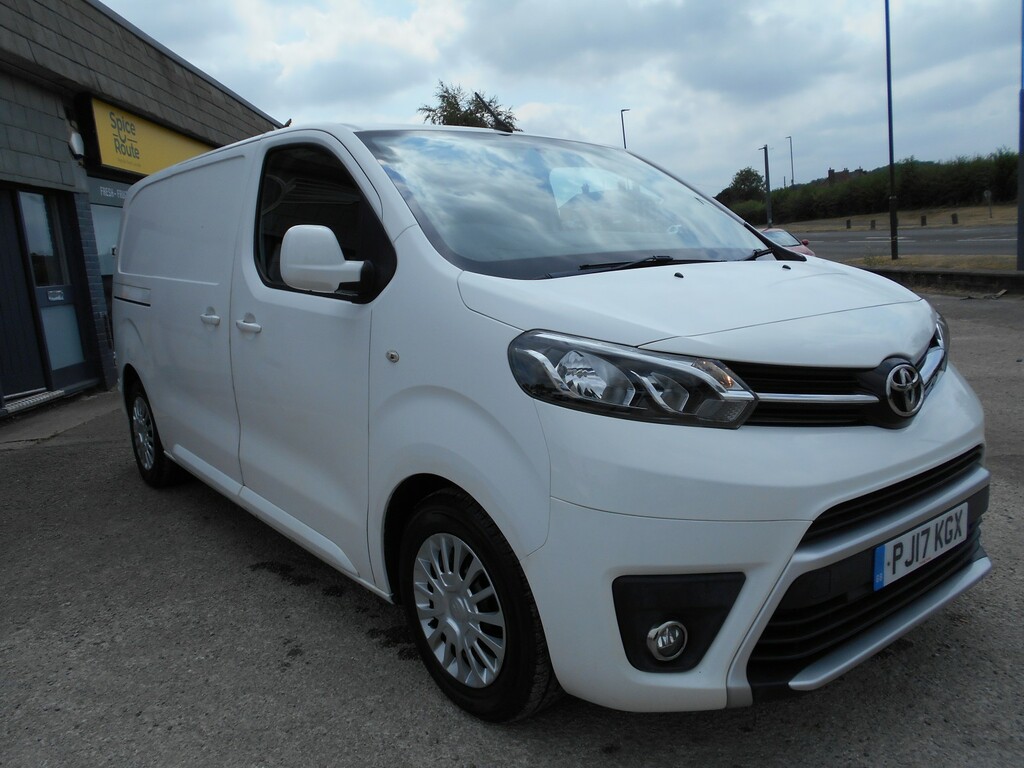 Toyota PROACE 1.6 D Comfort White #2