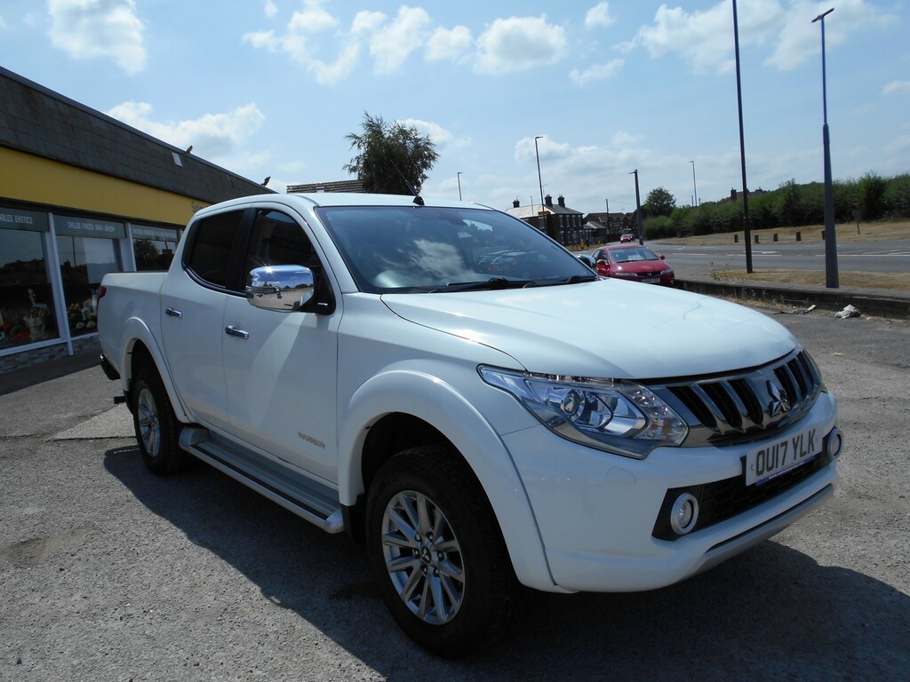Mitsubishi L200 2.4 Di-d Dc Warrior Pick Up White #2