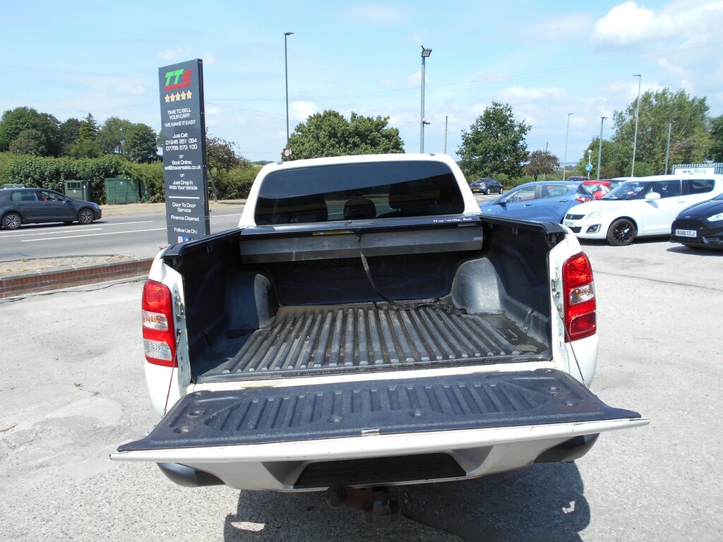 Mitsubishi L200 2.4L Dc Barbarian Black #17