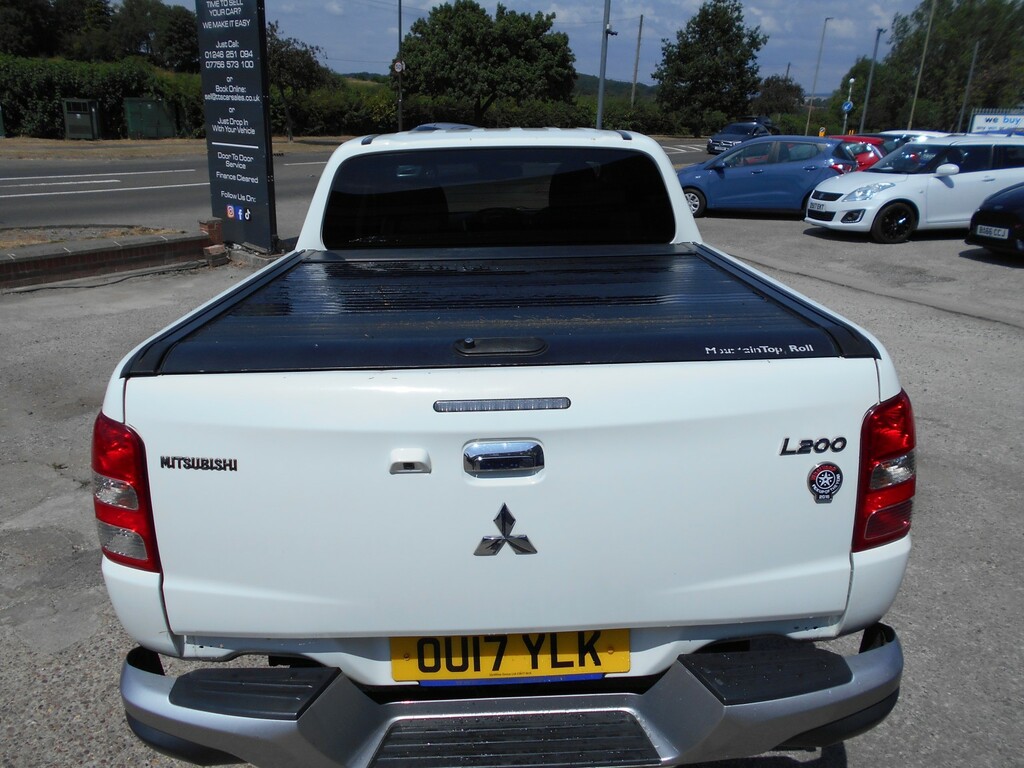 Mitsubishi L200 2.4 Di-d Dc Warrior Pick Up White #5