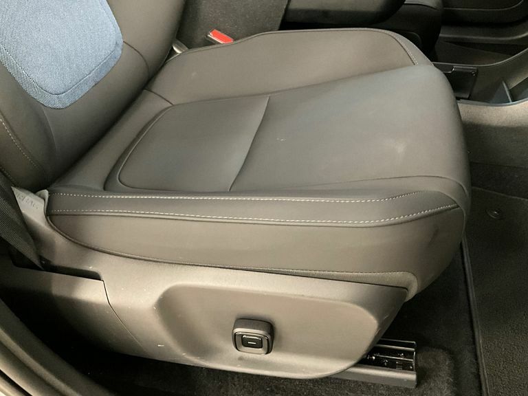 Volvo EX30 315Kw Twin Motor Performance Ultra 69Kwh Grey #4