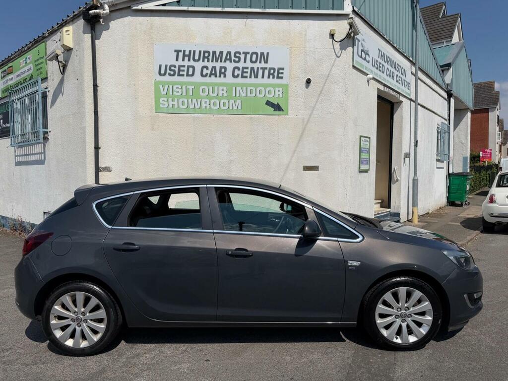 Vauxhall Astra Estate 2.0 Cdti Sri Sports Tourer Euro 5 Red #7