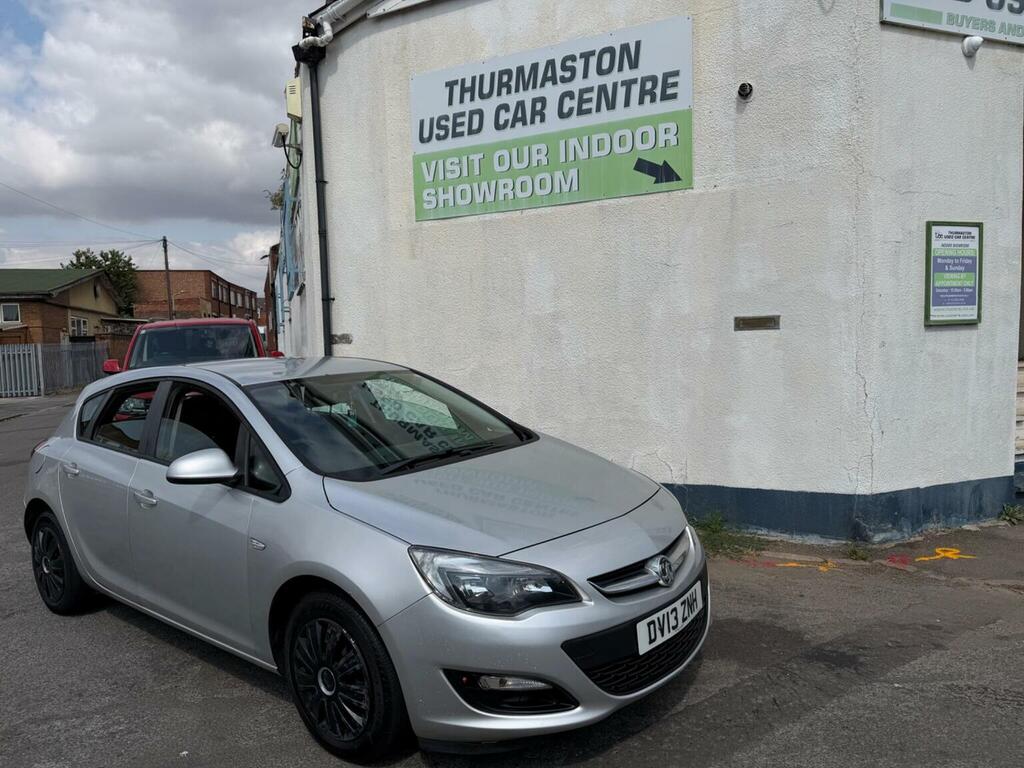 Vauxhall Astra 1.4 16V Exclusiv Euro 5 Silver