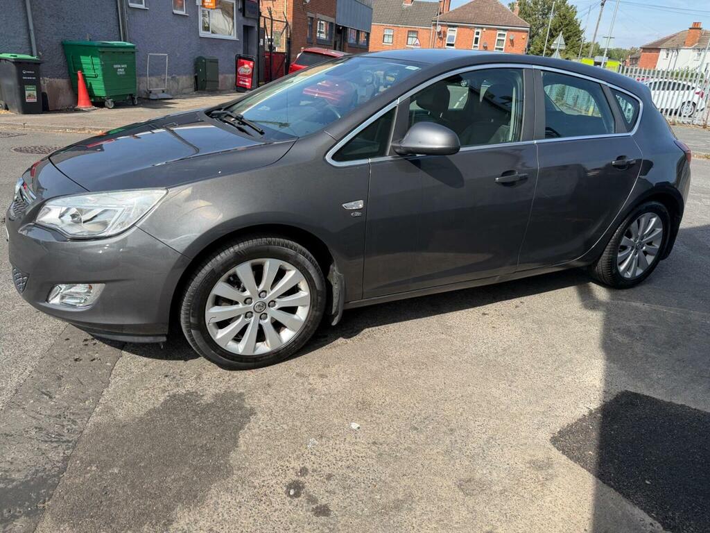 Vauxhall Astra 2.0 Cdti Elite Euro 5 Grey #3