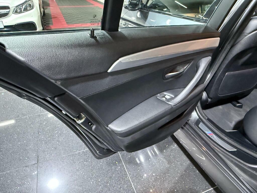 BMW 5 Series 2.0 520D M Sport Euro 6 Ss Black #60