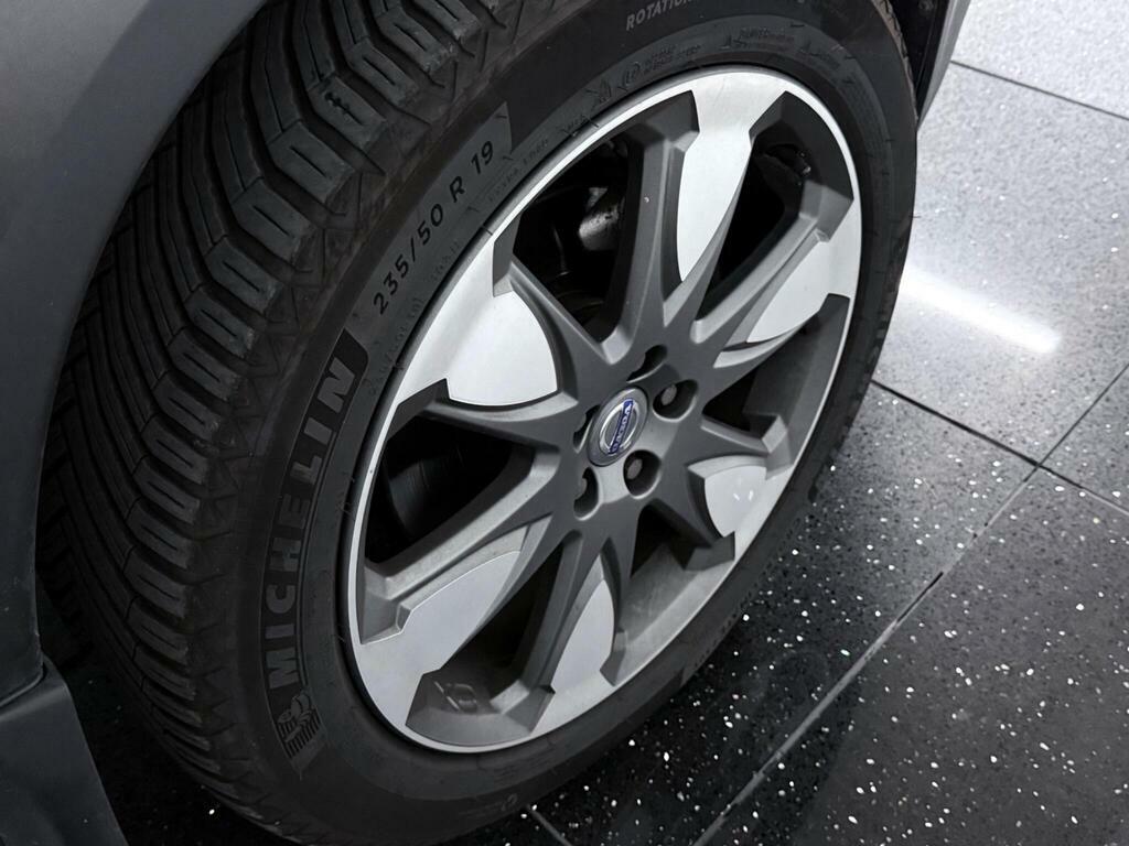 Volvo XC70 2013 2.4 D4 Se Lux Estate Geartronic Aw Blue #19
