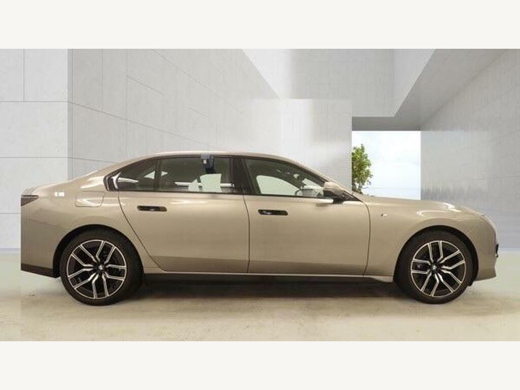 BMW i7 400Kw Xdrive60 M Sport 105.7Kwh 2025 Black #7