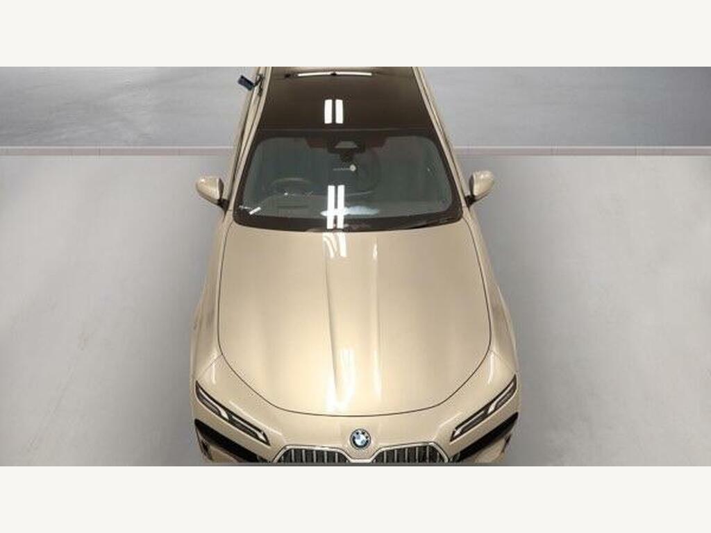 BMW i7 400Kw Xdrive60 M Sport 105.7Kwh 2025 Black #9