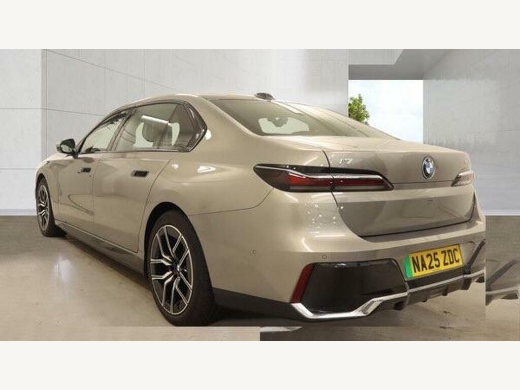 BMW i7 50 105.7Kwh M Sport Edrive Grey #5