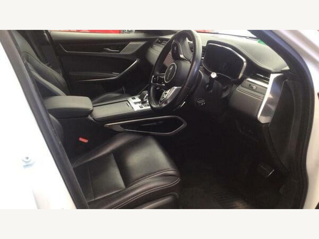 Jaguar F-Pace 2.0 D200 Mhev R-dynamic Black Awd Euro 6 S S White #6