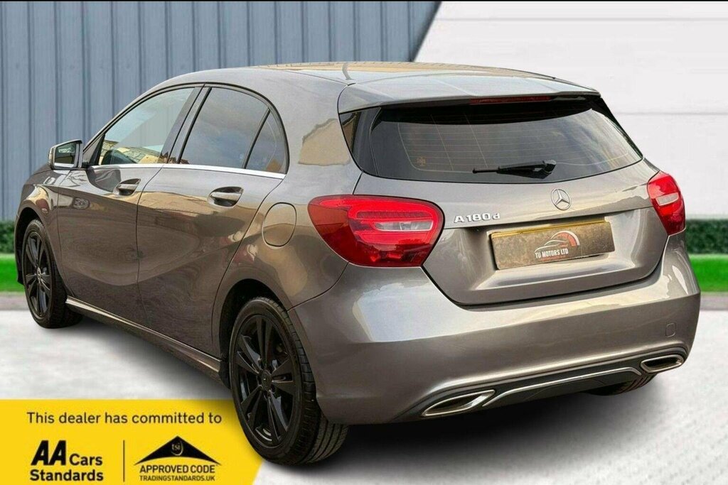 Mercedes-Benz A Class 1.5 A180d Sport 7G-dct Euro 6 Ss Grey #4