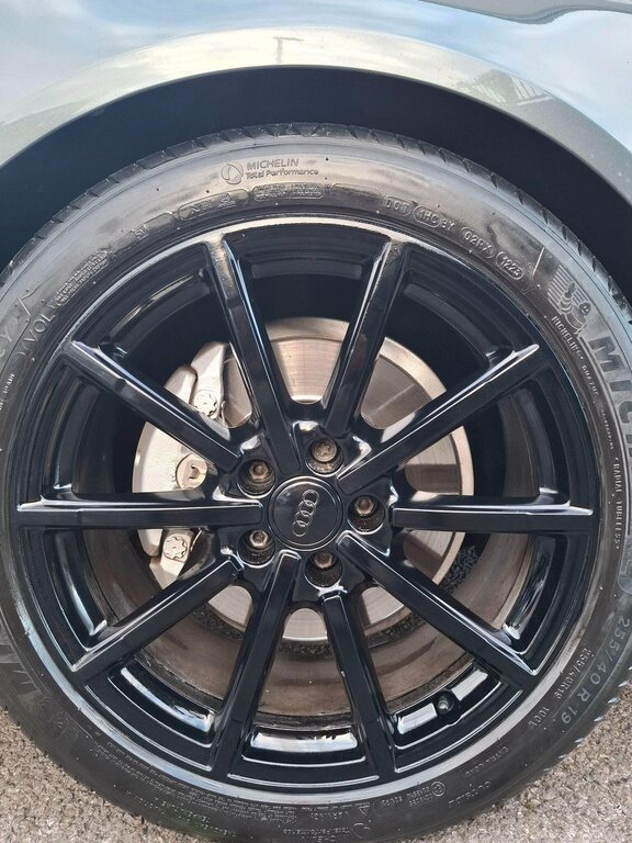 Audi A6 Saloon Saloon Grey #40