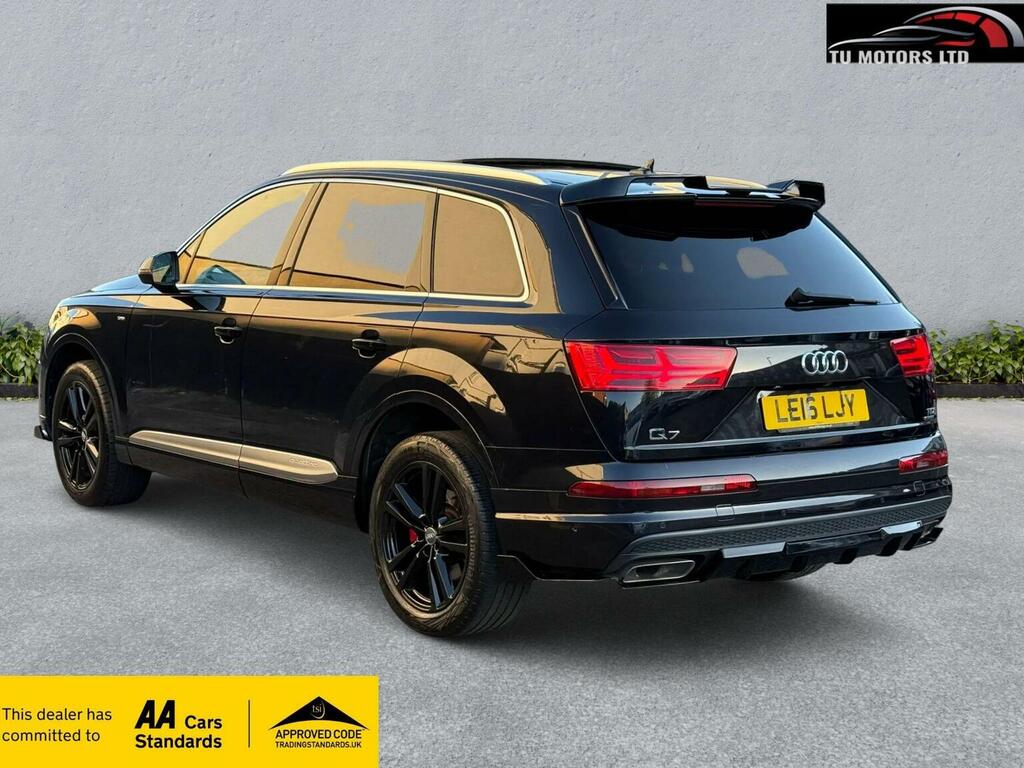 Audi Q7 3.0 Tdi V6 S Black #9