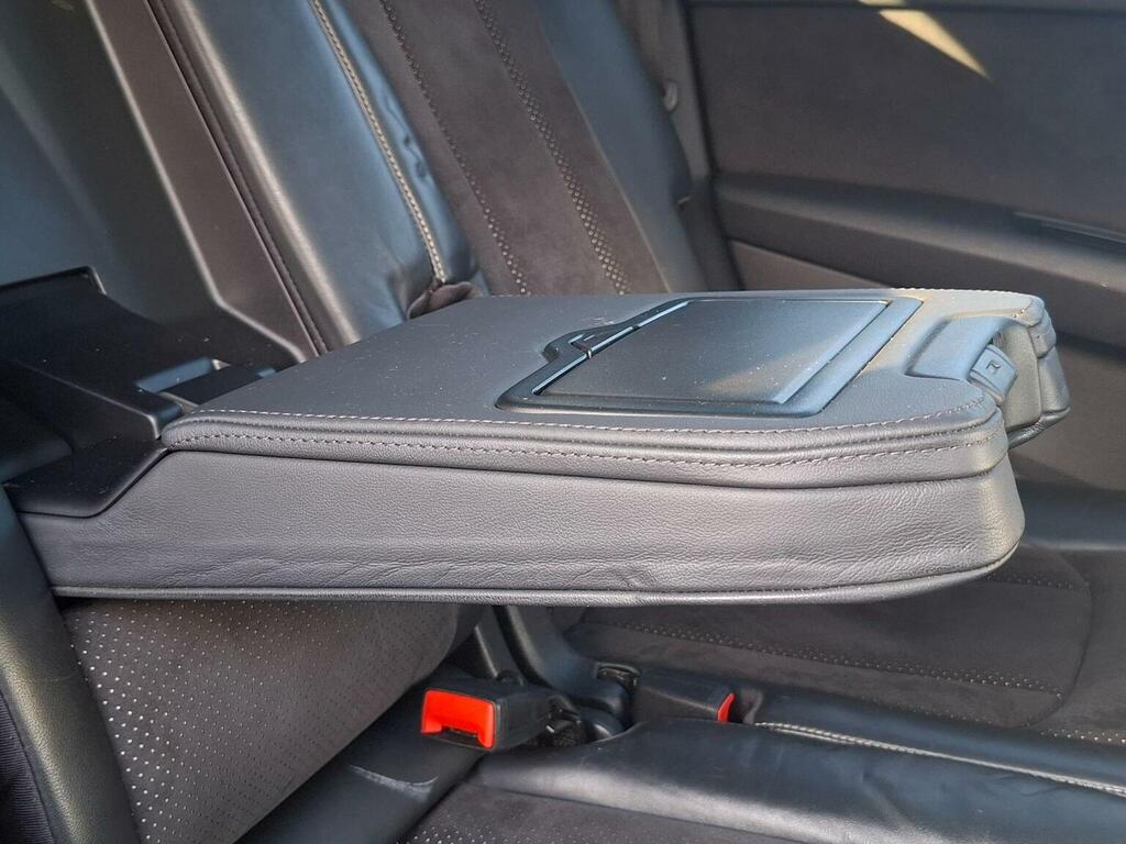 Audi Q7 3.0 Tdi V6 S Black #26