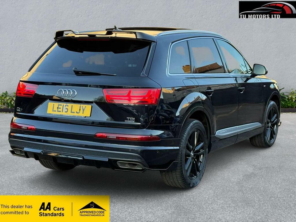 Audi Q7 3.0 Tdi V6 S Black #7