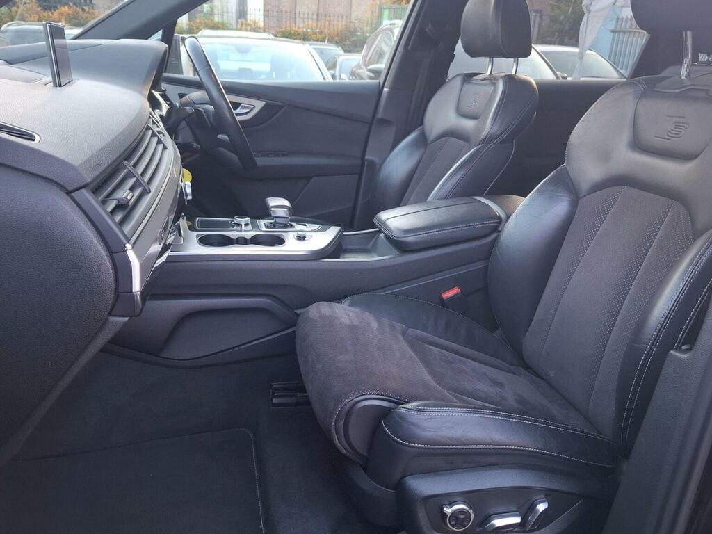Audi Q7 3.0 Tdi V6 S Black #50