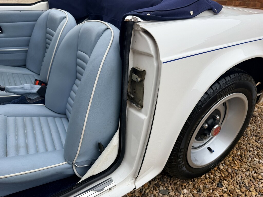 Triumph TR6 Tr6 Green #24